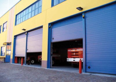 Portone-sezionale-industriale-effesrl-genova3